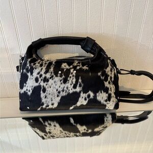 NÚNOO! Brand New With Tags! Scandi style from Copenhagen.